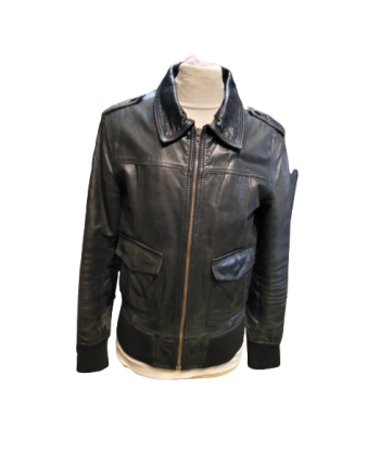 Blouson en cuir d'Europe débarque