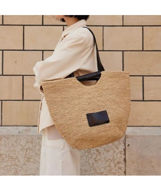 SAC CALVI RAPHIA ouvre sa boutique